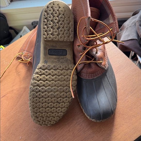 Vintage L.L. Bean “Bean Boots” Men\'s Brown and Black Duck Boots main image 4